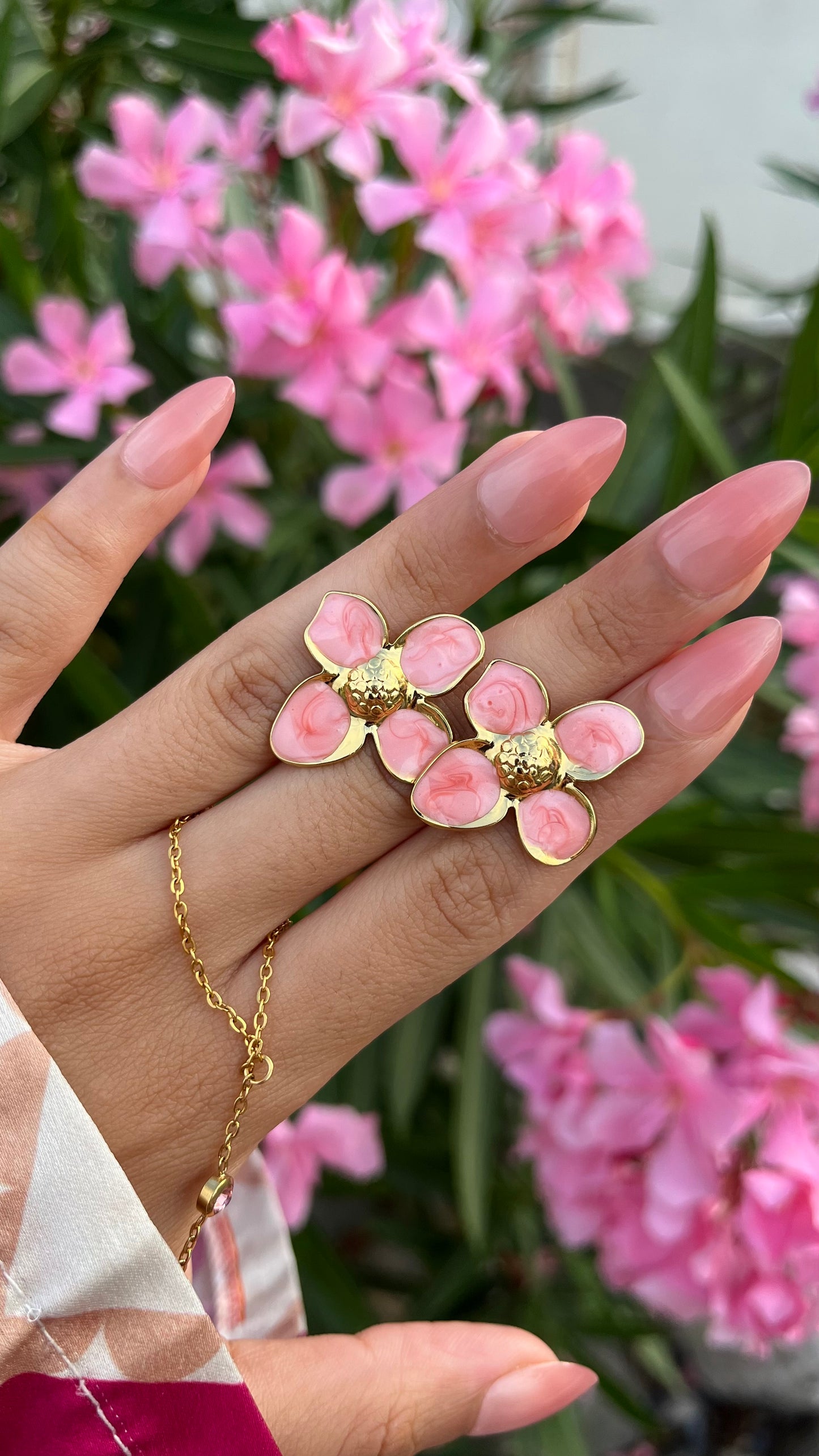 Boucles d'oreilles "LILA" · Rose