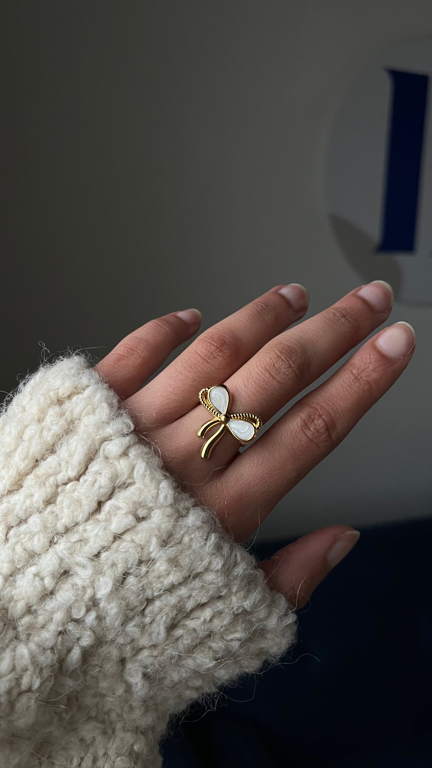 Bague « NOEUD » • Blanche