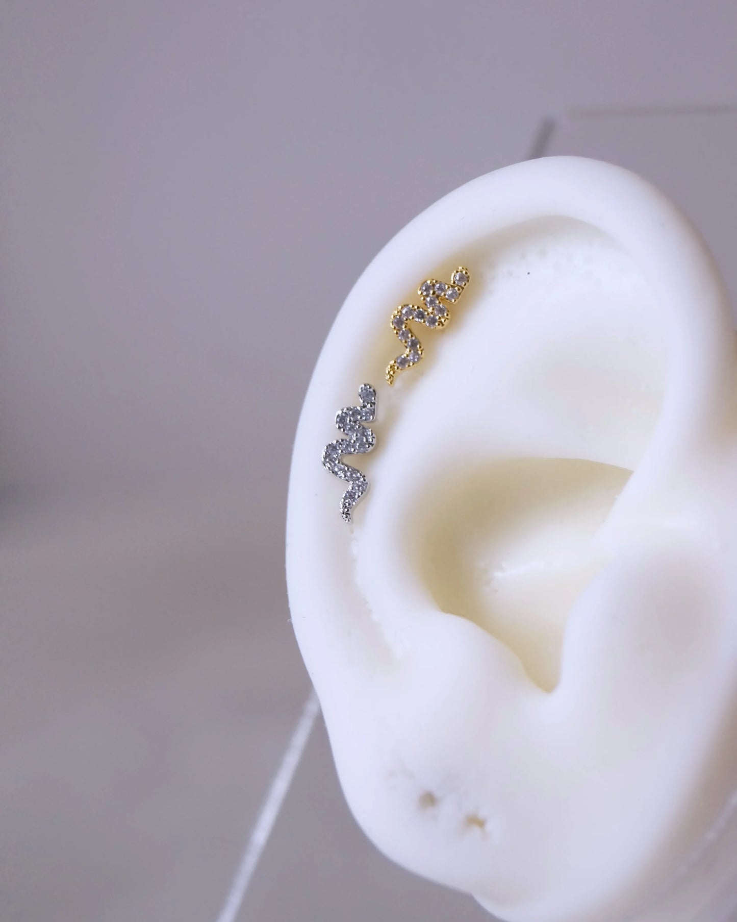 Piercing "JAFAR" - Bleu Saphir