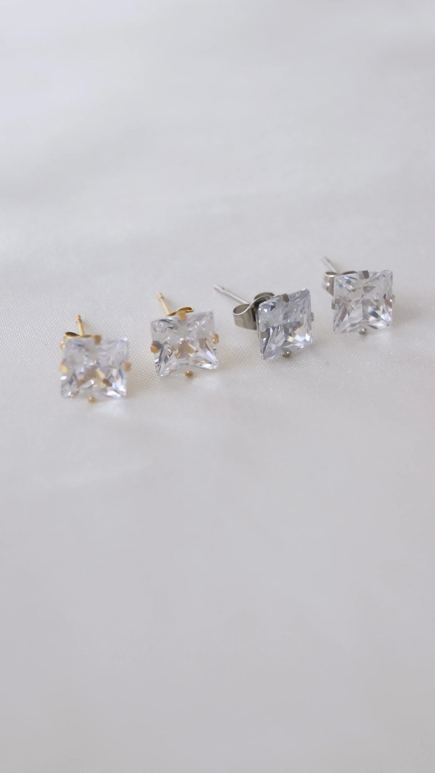 Boucles d'oreilles "SELENA" - Bleu Saphir