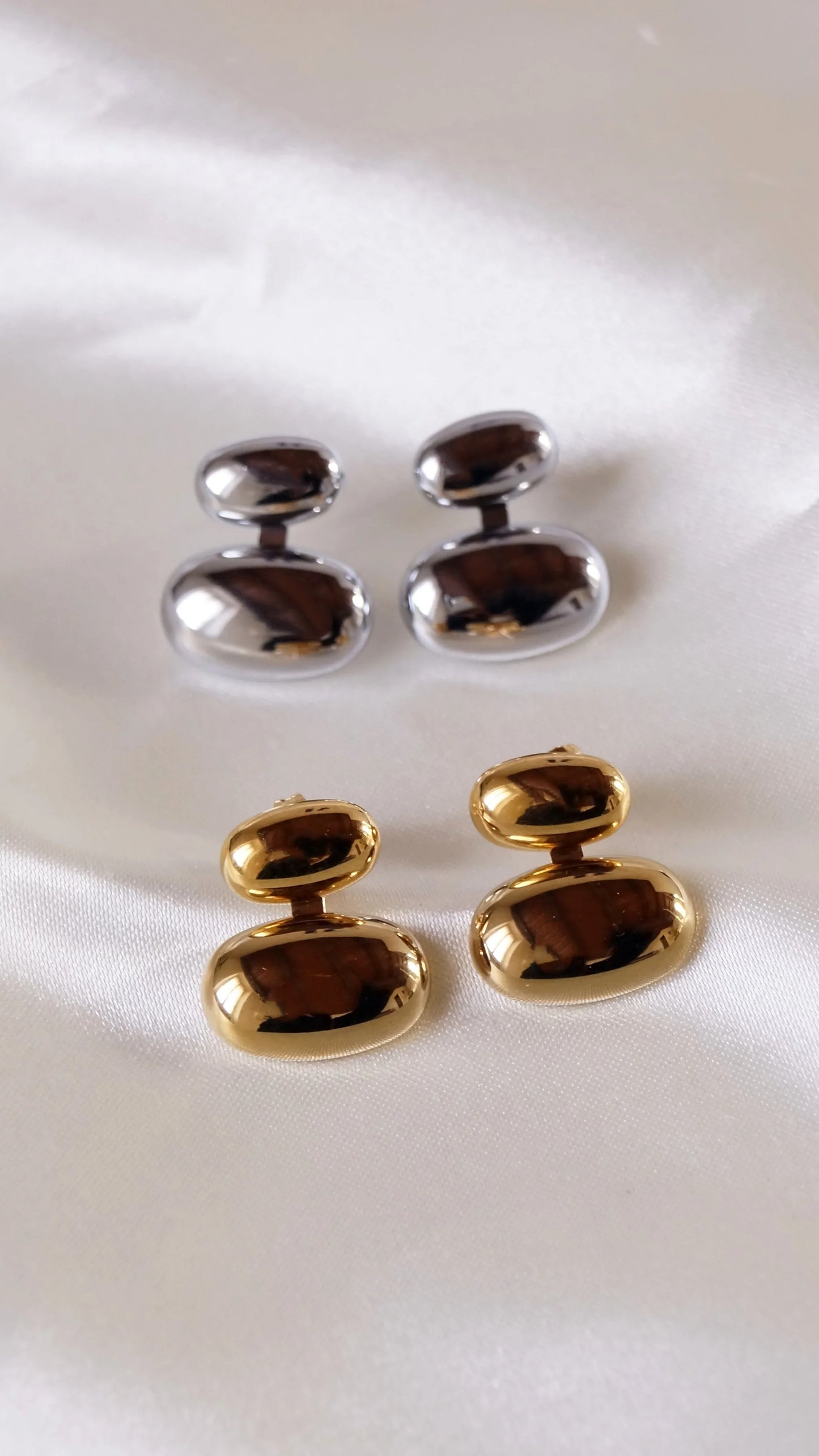 Boucles d'oreilles "SELMA" · Doré - Bleu Saphir