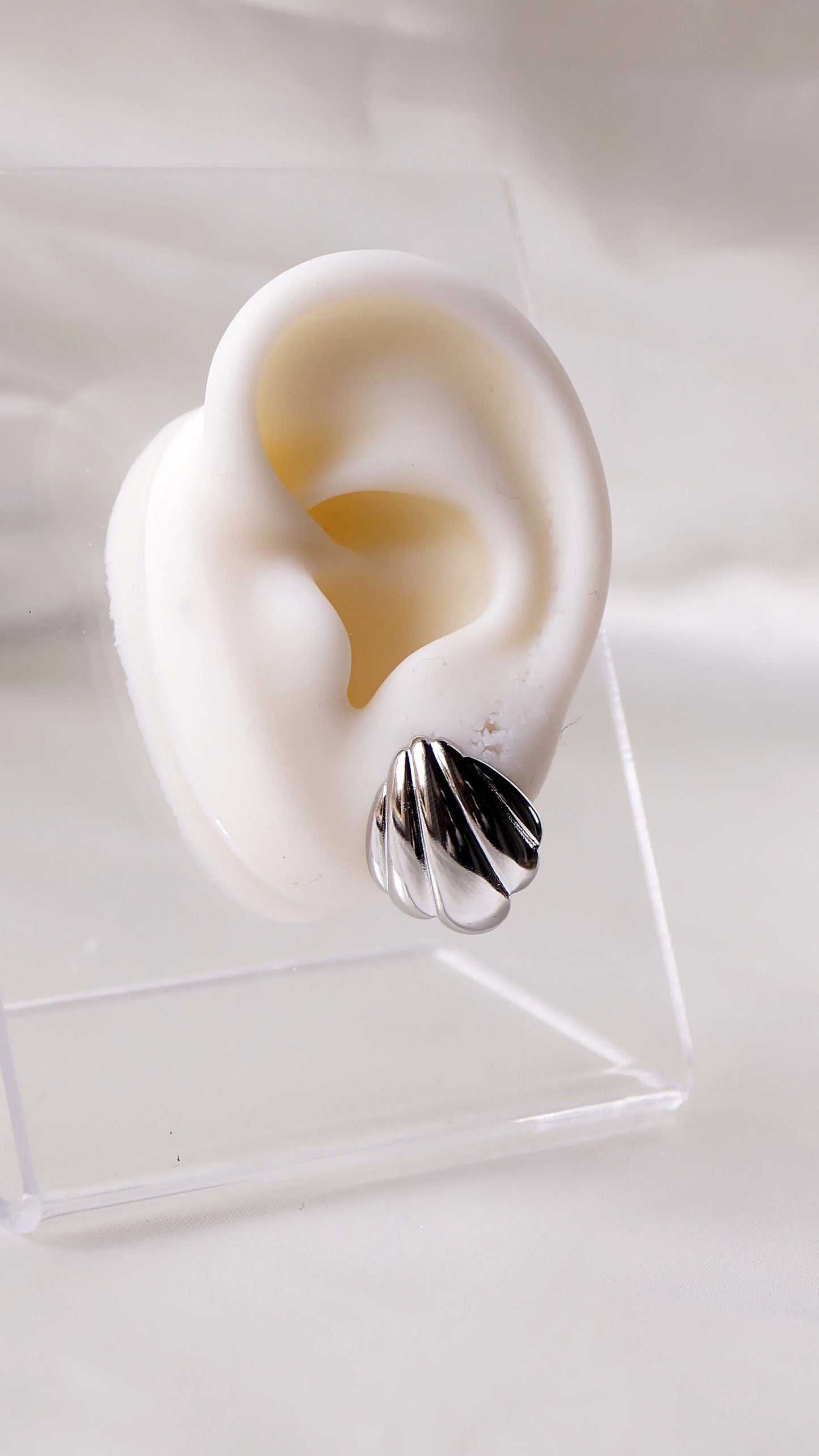 Boucles d'oreilles "SHELL" - Bleu Saphir