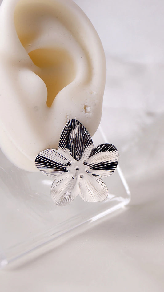 Boucles d'oreilles "IRIS 2" · argentées - Bleu Saphir