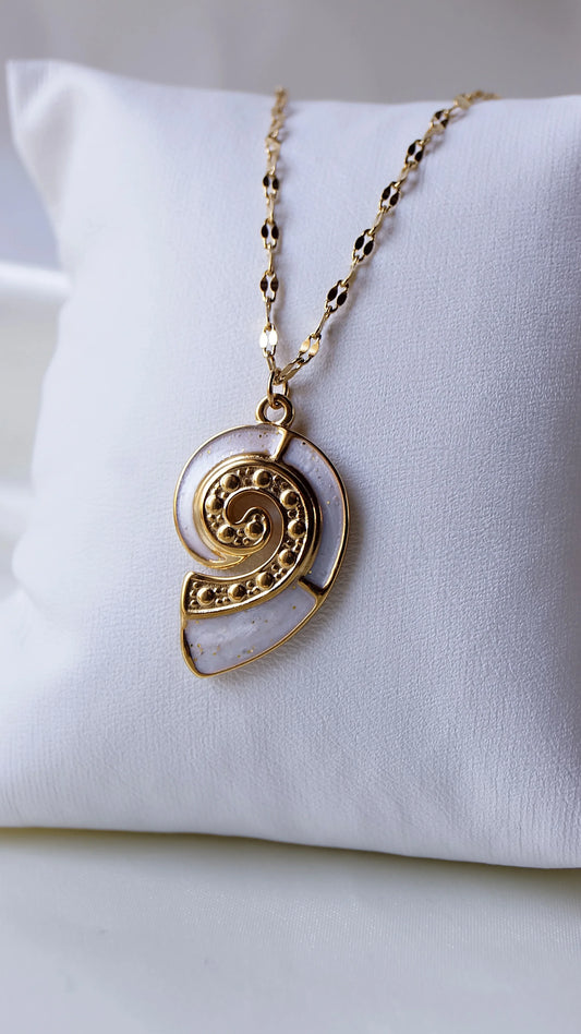 Collier "COQUILLAGE" - Bleu Saphir