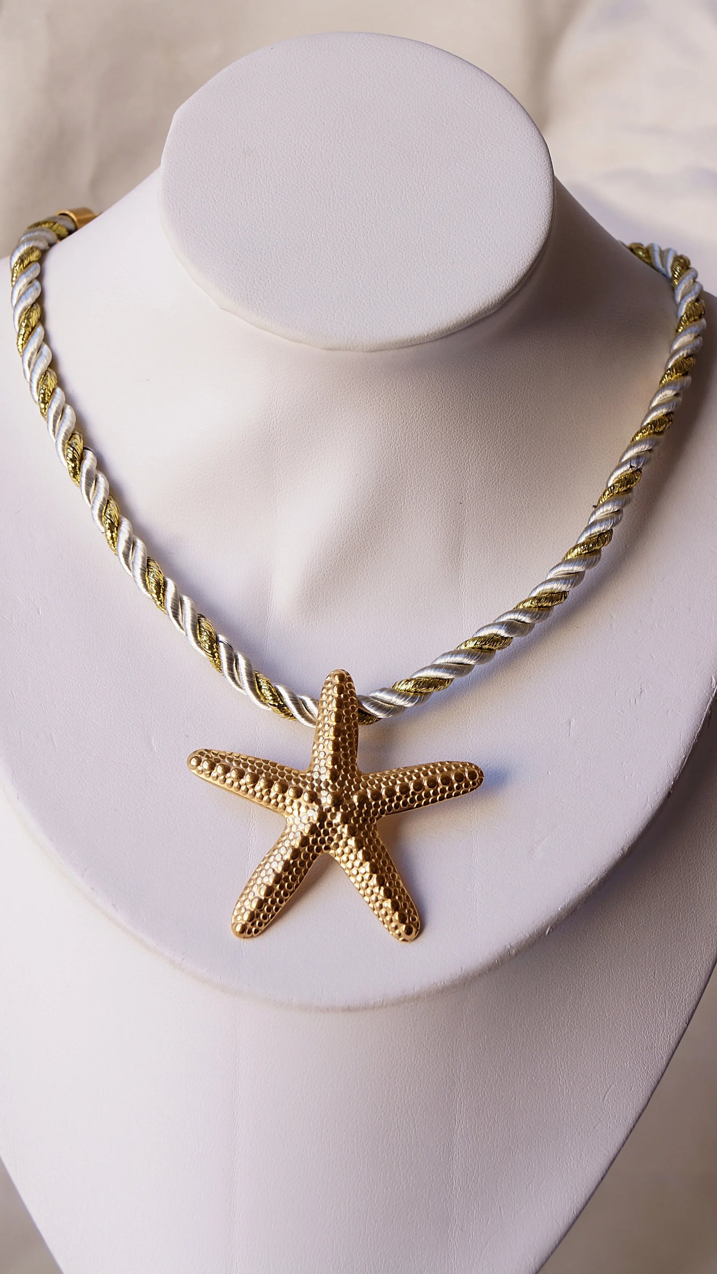 Collier "LUNA" - Bleu Saphir