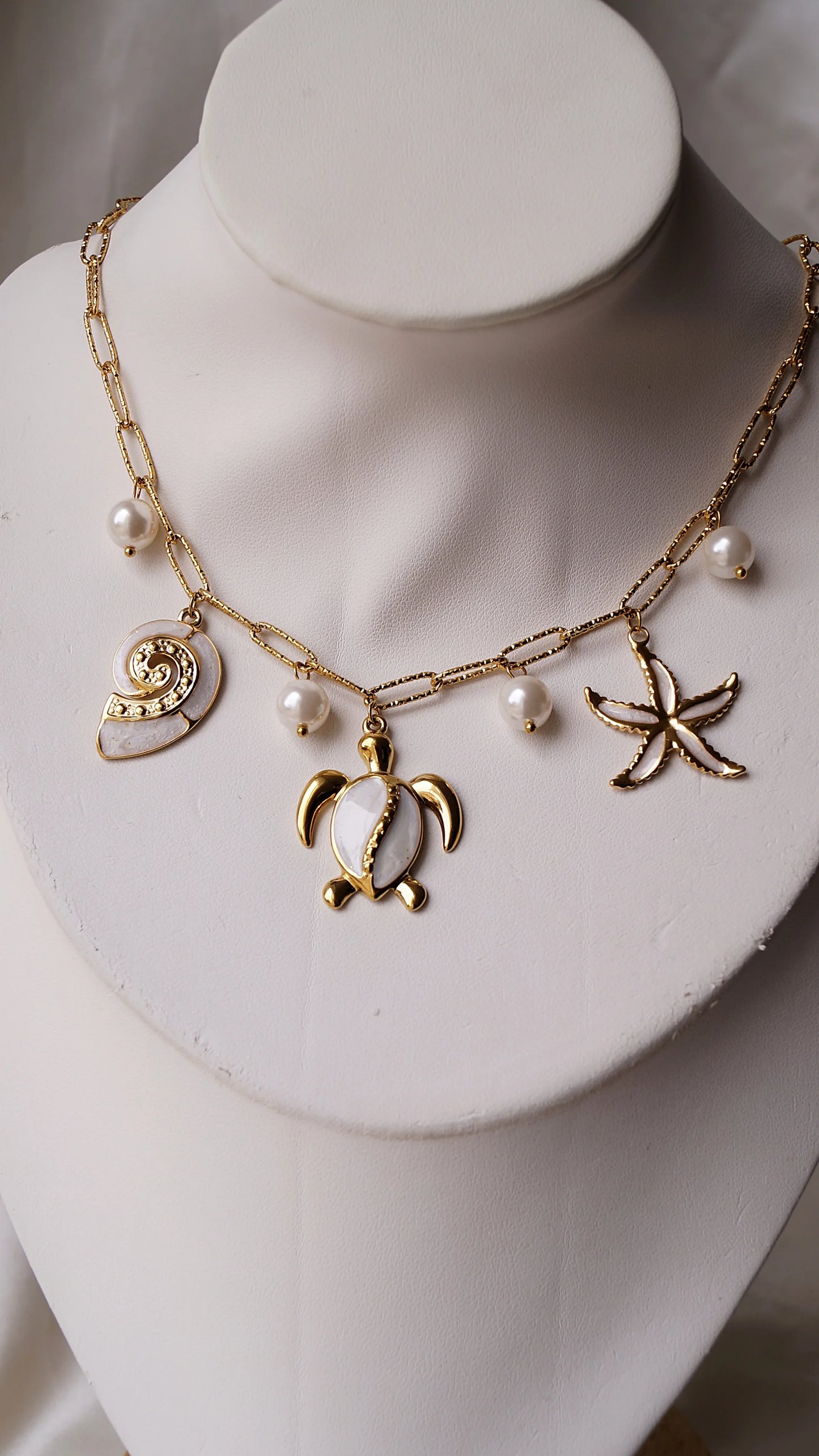 Collier "SOLEIL NACRÉ" - Bleu Saphir