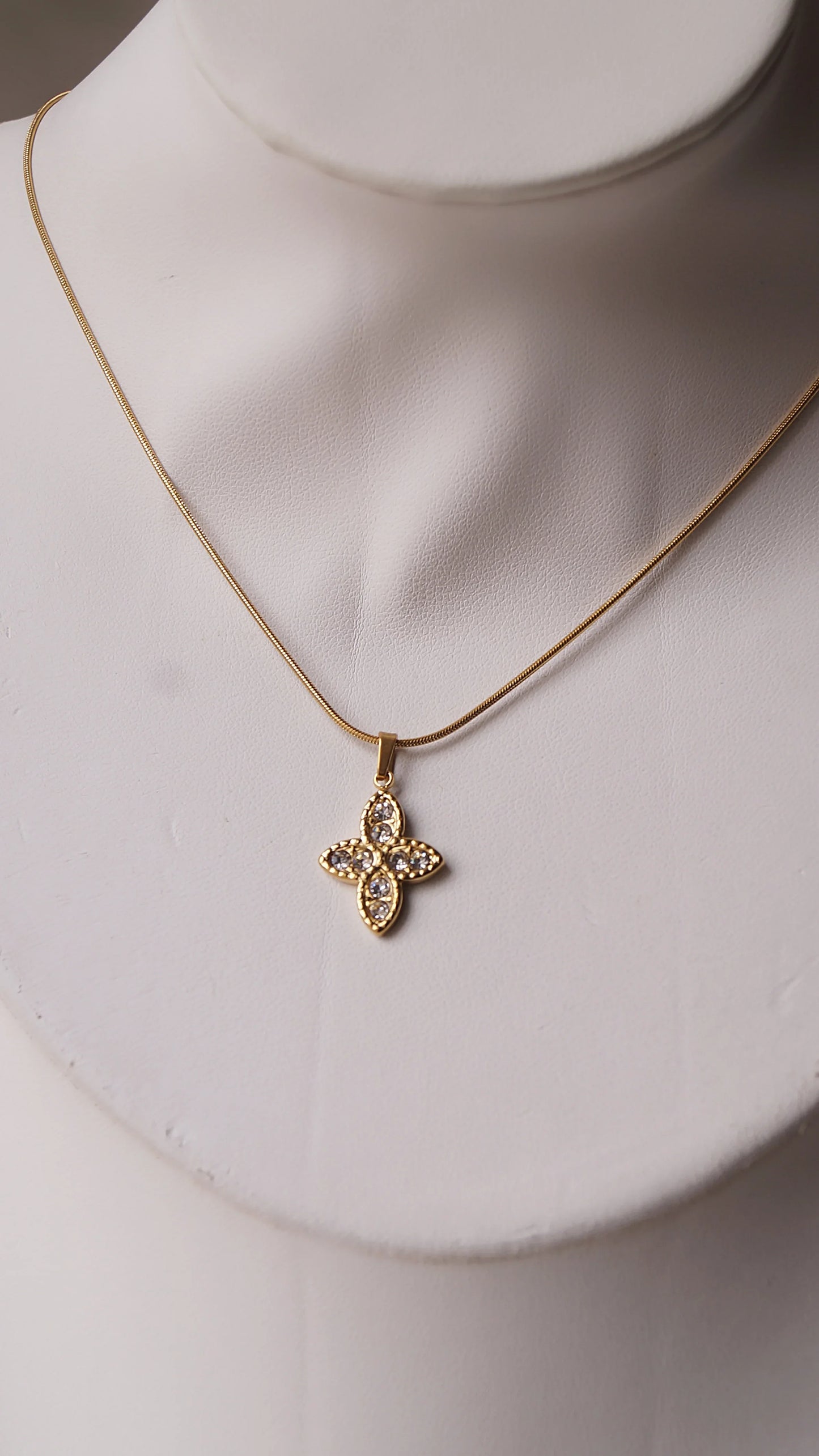 Collier "ALBA" - Bleu Saphir