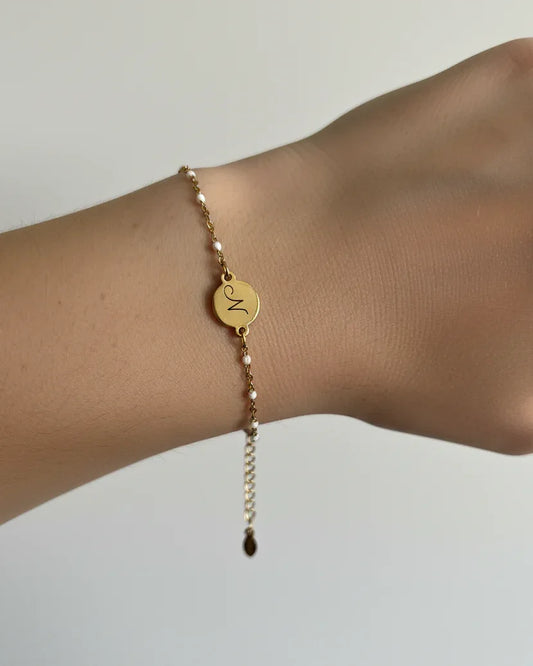 Bracelet "BABY" personnalisé avec médaillon gravé - Bleu Saphir