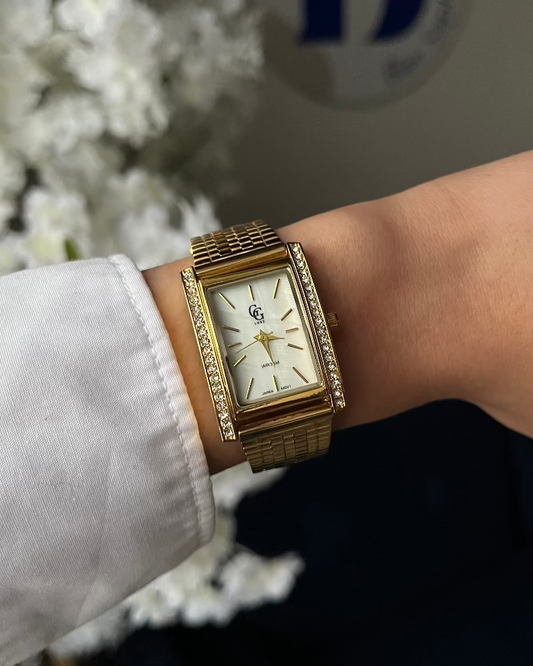 Montre ASMA - fond coloré