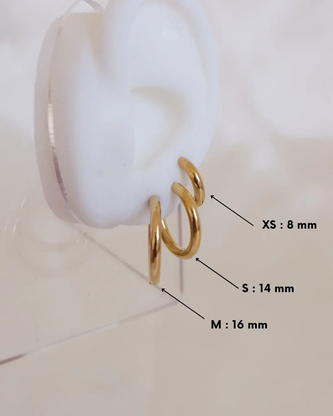 Boucles d'oreilles "ESSENTIELLE" - Taille XS - Bleu Saphir