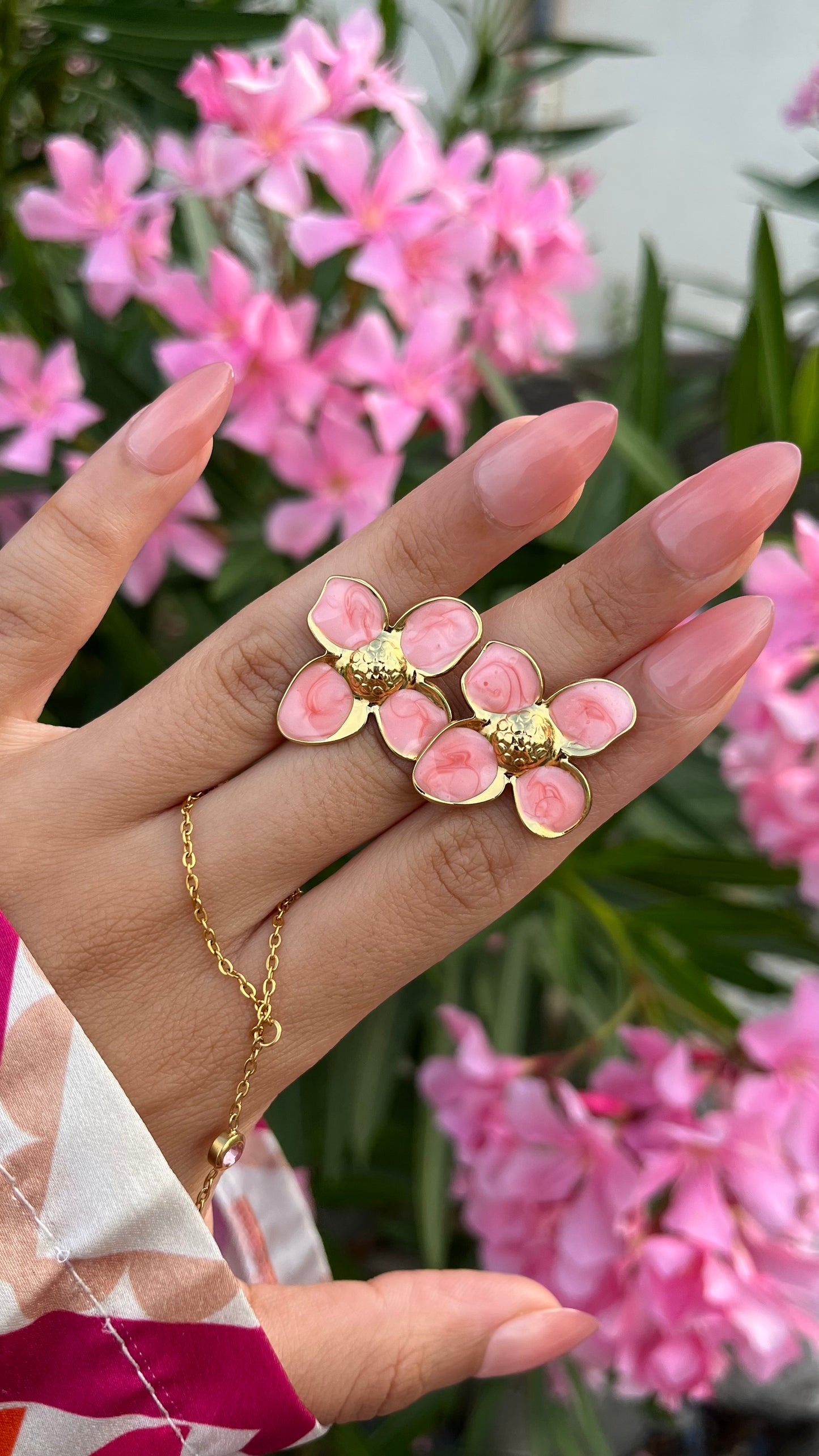 Boucles d'oreilles "LILA" · Rose