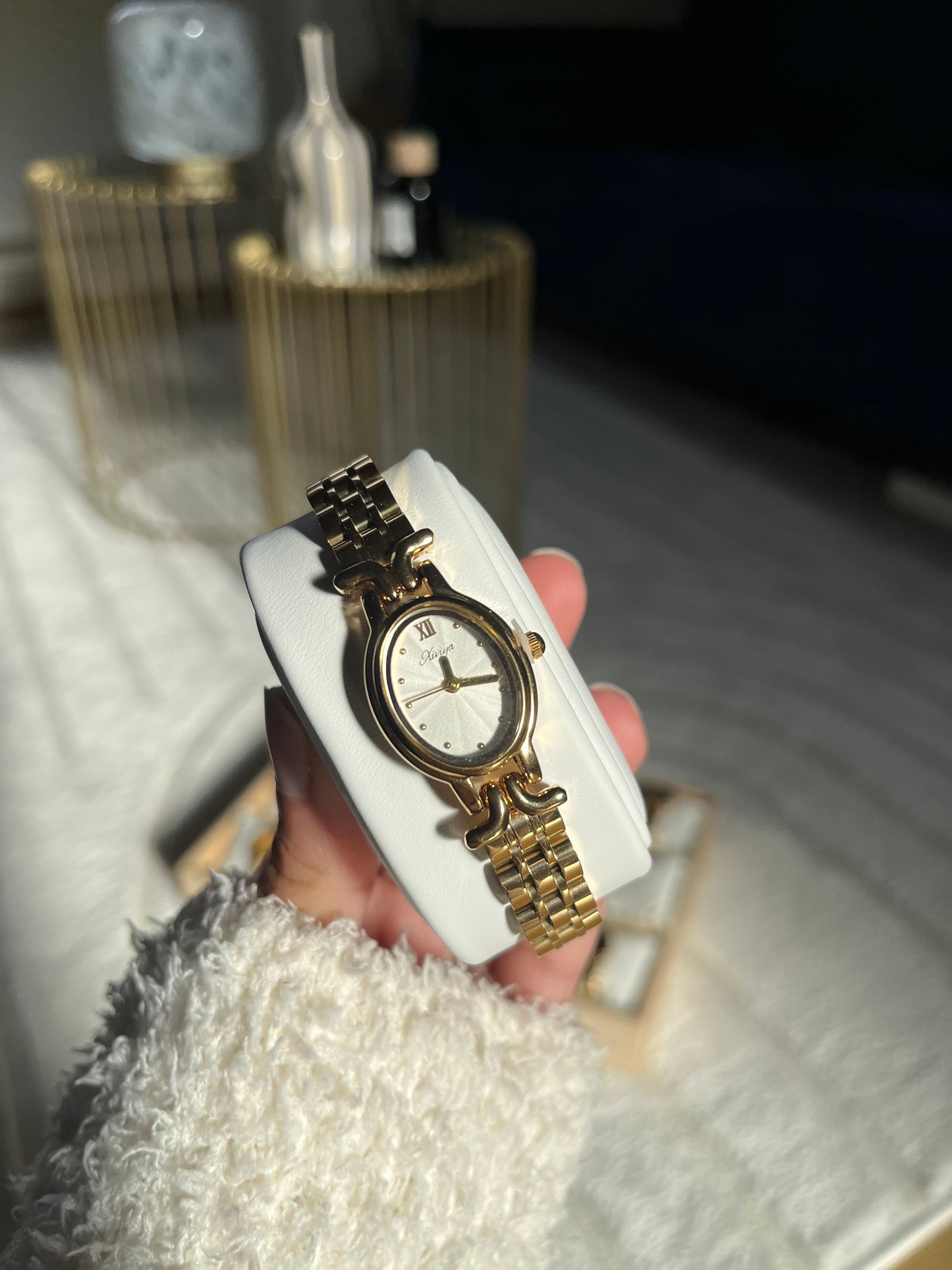 Montre "OLD MONEY" · Fond blanc