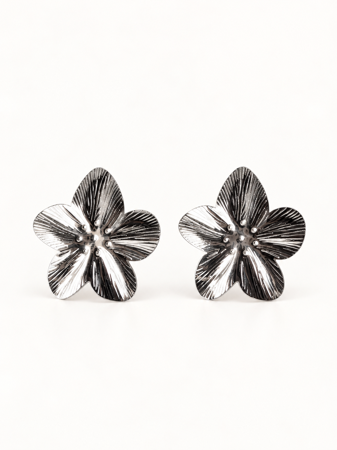 Boucles d'oreilles "IRIS 2" · argentées