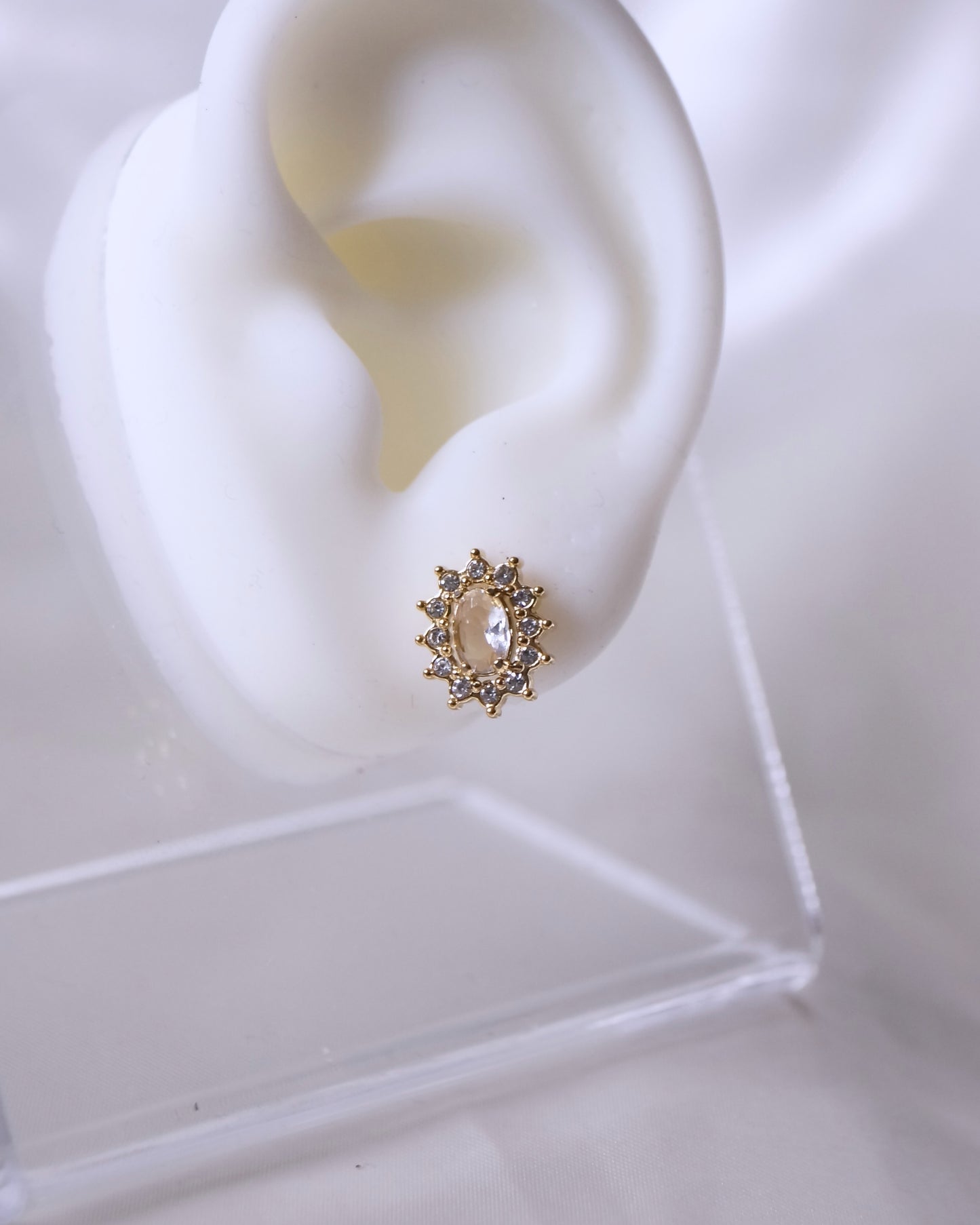 Boucles d'oreilles "BUCKINGHAM" · Blanches