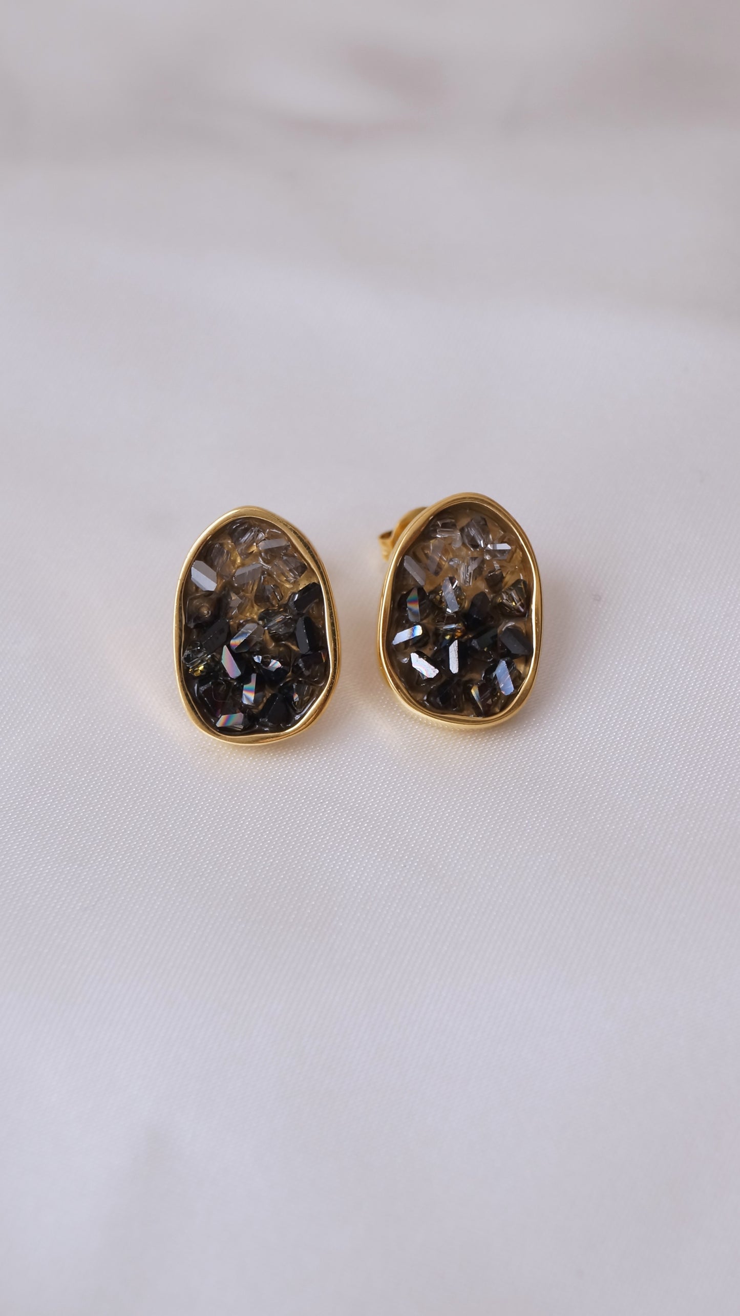 Boucles d'oreilles "CRISTAL" · Noires