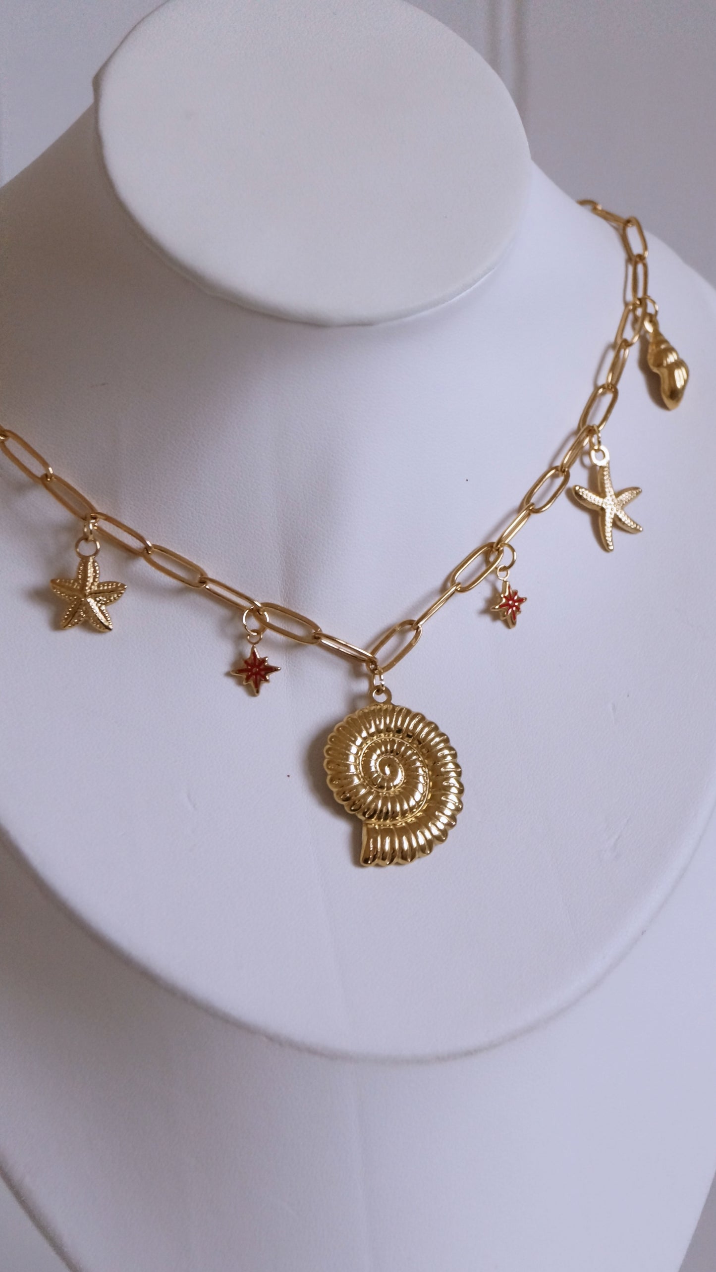 Collier "SAFA" · Collier charms fait main édition limitée