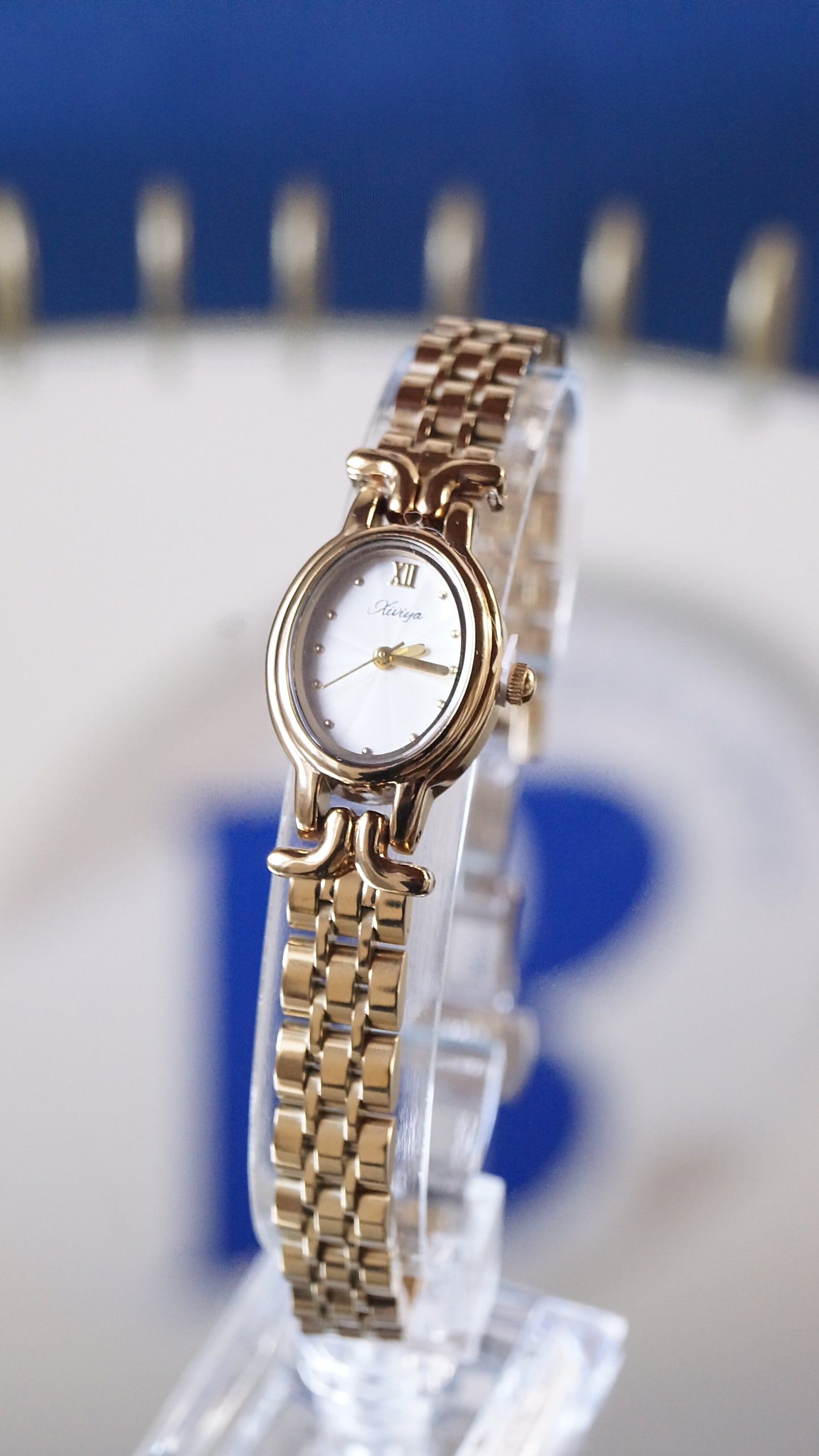 Montre "OLD MONEY" · Dorée