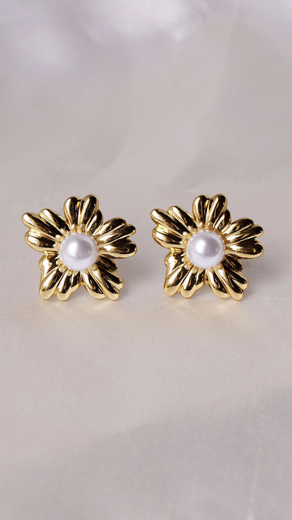 Boucles d'oreilles "CAMELIA" - Bleu Saphir