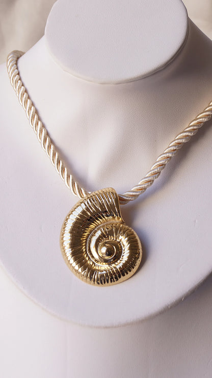 Collier "CORALIE" - Bleu Saphir