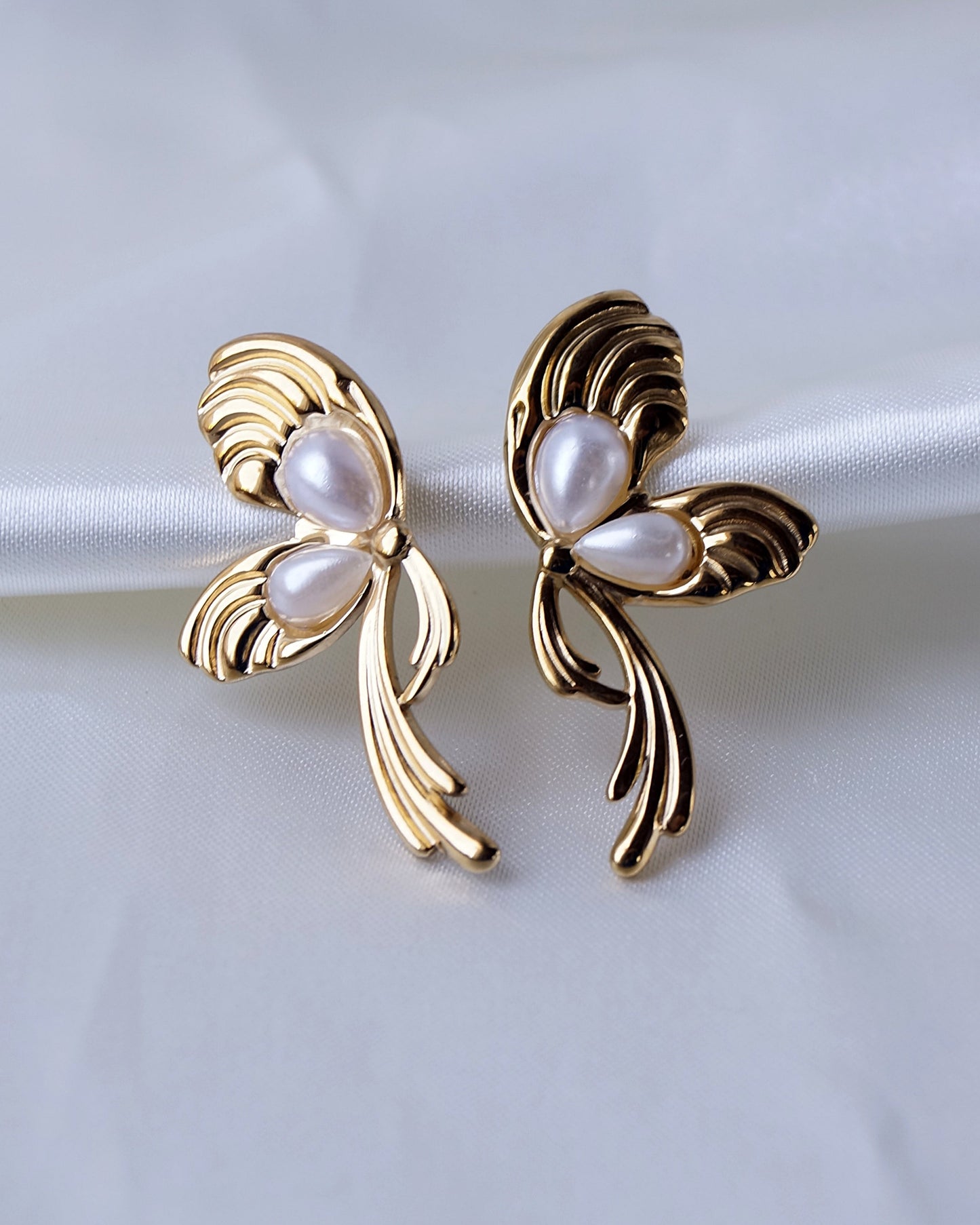 Boucles d'oreilles BEVERLY acier inoxydable glamour élégant style californien Bleu Saphir bijoux bijou en acier inoxydable pas cher
