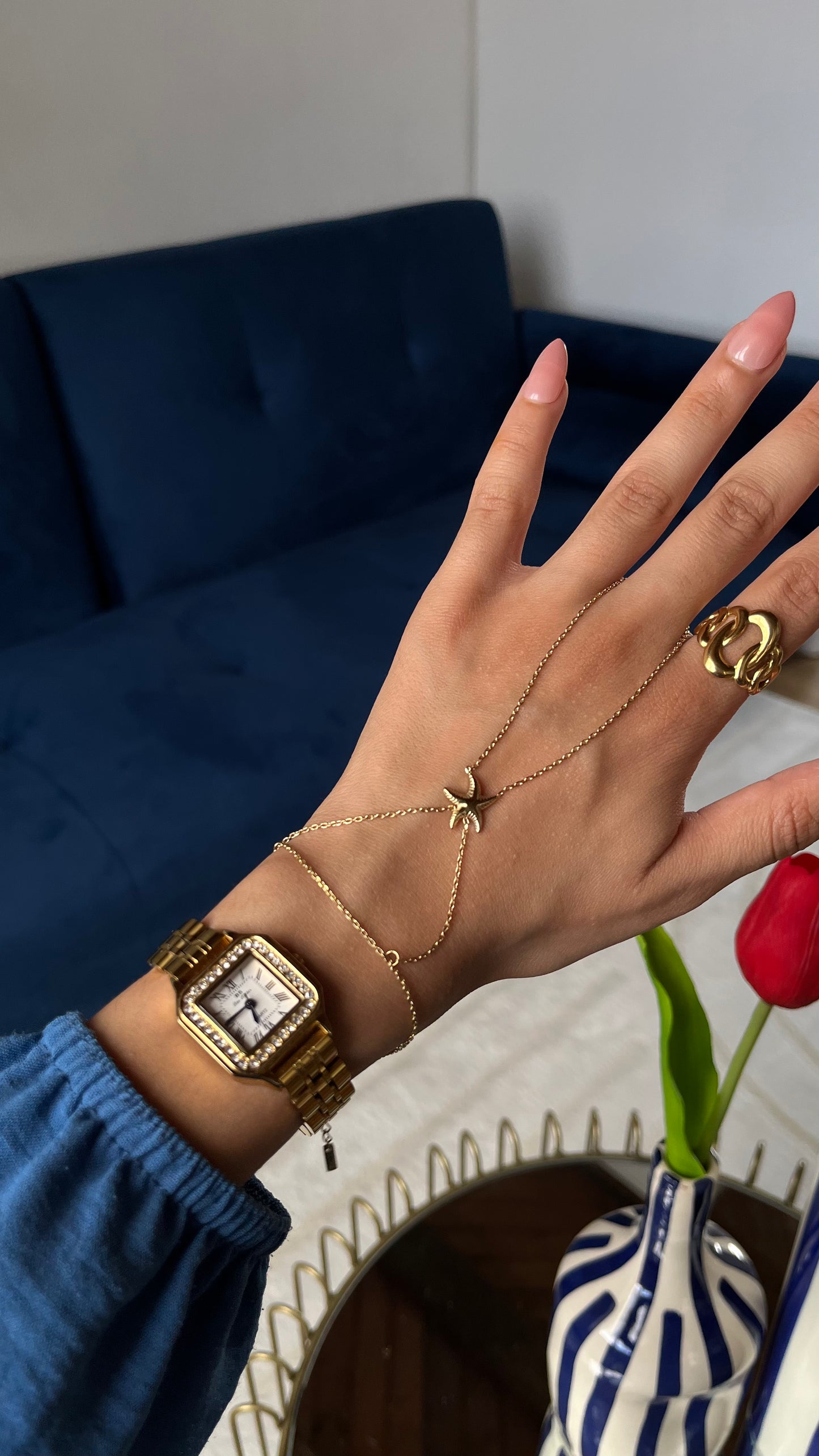 Chaine de main LUNA dorée acier inoxydable bijou élégant
