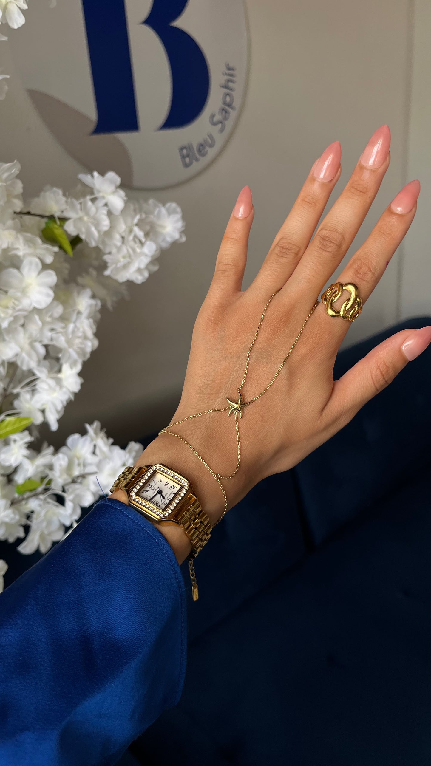 Chaine de main LUNA dorée acier inoxydable bijou élégant
