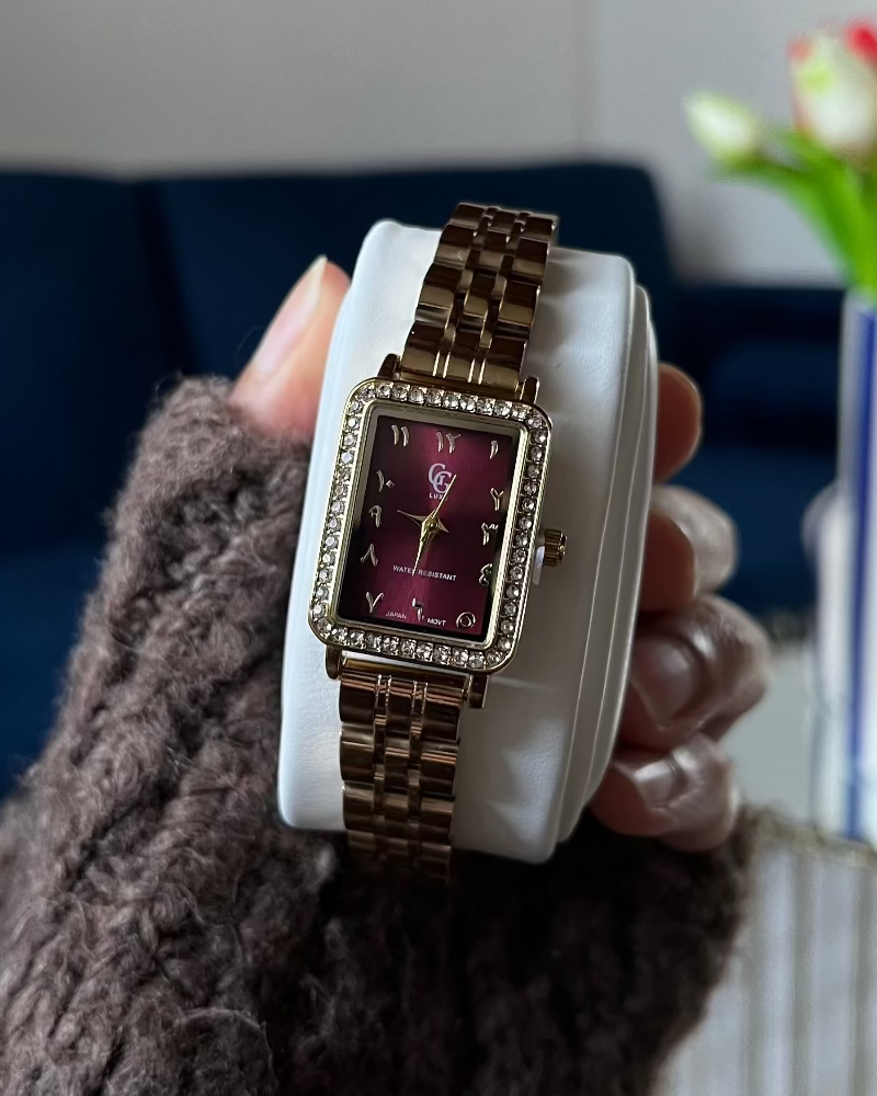 Montre "AMIRA" · Rouge bordeaux