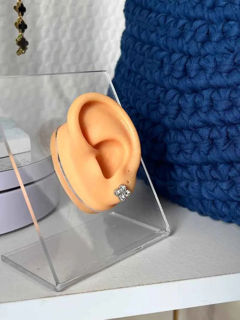 Boucles d'oreilles MONTAIGNE - puces vendues par paire